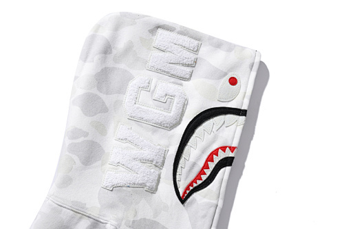 EM Sneakers BAPE Shark Head Black & White Glow-in-the-Dark Color-block Hoodie