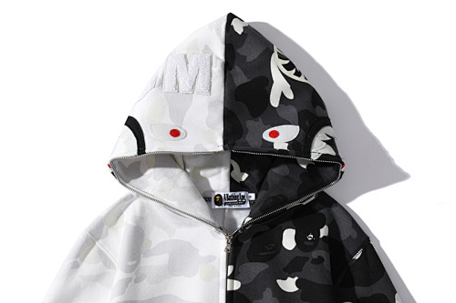 EM Sneakers BAPE Shark Head Black & White Glow-in-the-Dark Color-block Hoodie