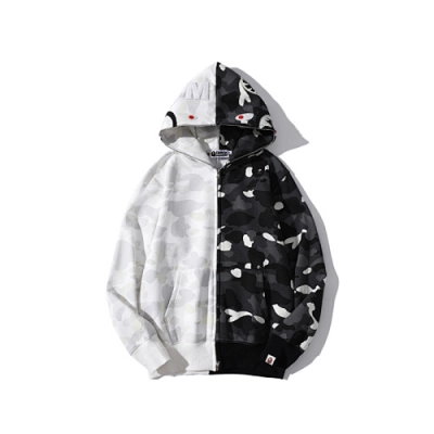 EM Sneakers BAPE Shark Head Black & White Glow-in-the-Dark Color-block Hoodie 01