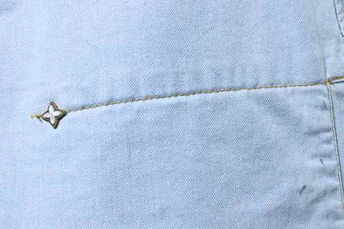 EM Sneakers Louis Vuitton 2026 Spring Menswear Collection Lconic Embroidered Cargo Jean Shorts