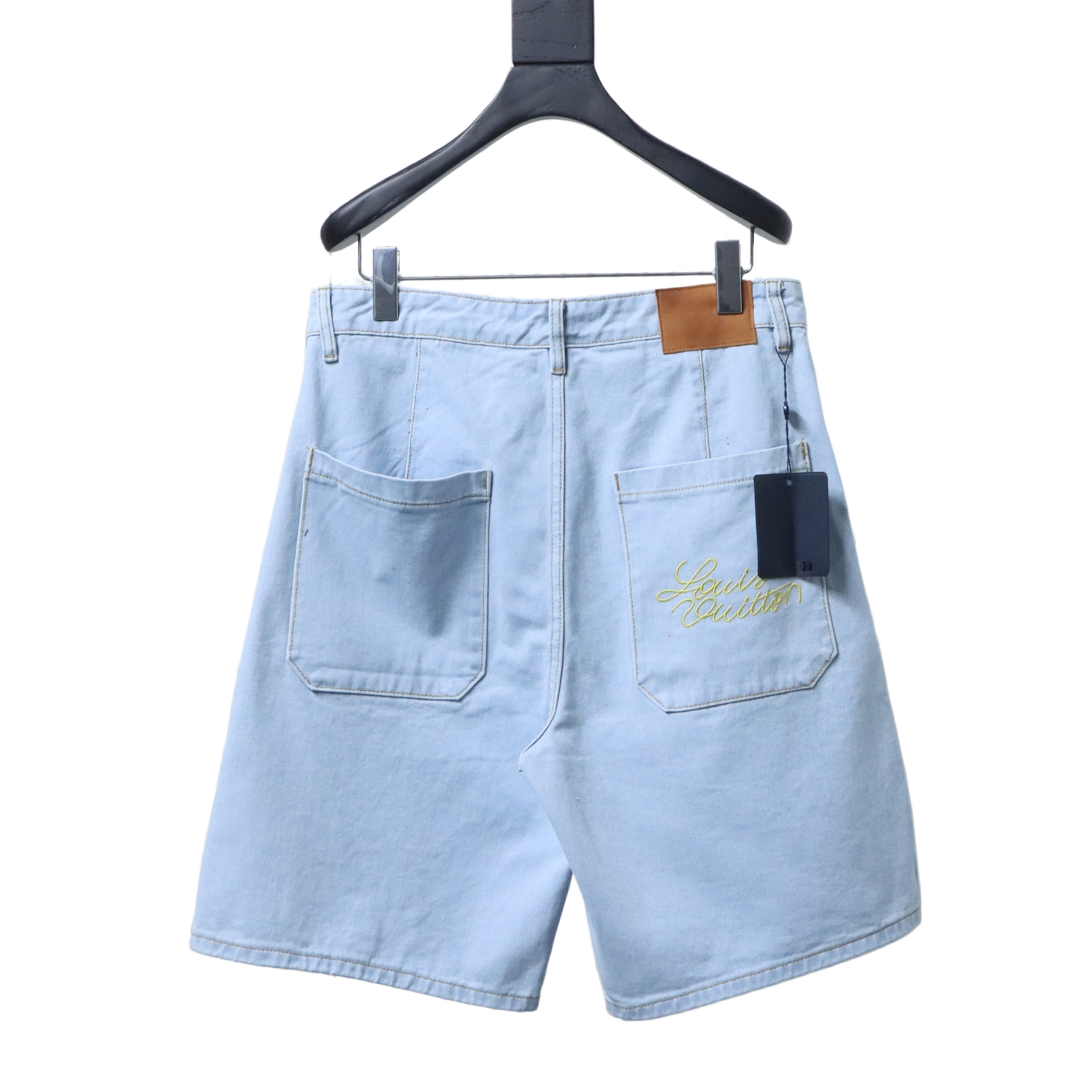 EM Sneakers Louis Vuitton 2026 Spring Menswear Collection Lconic Embroidered Cargo Jean Shorts