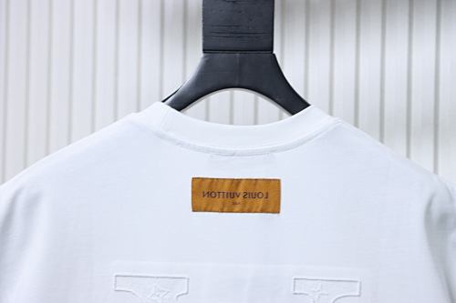 EM Sneakers Louis Vuitton 25ss Logo 3D Embroidered T-shirt White