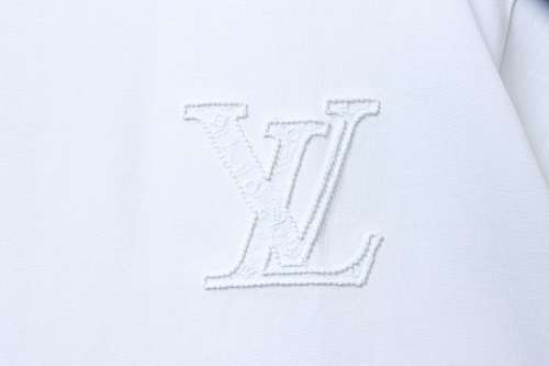 EM Sneakers Louis Vuitton 25ss Logo 3D Embroidered T-shirt White