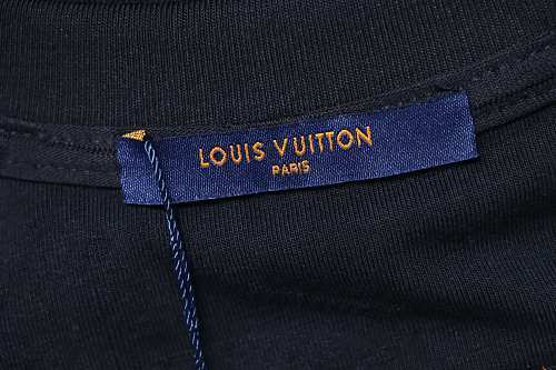 EM Sneakers Louis Vuitton 26SS All-over Monogram Jacquard T-shirt Black