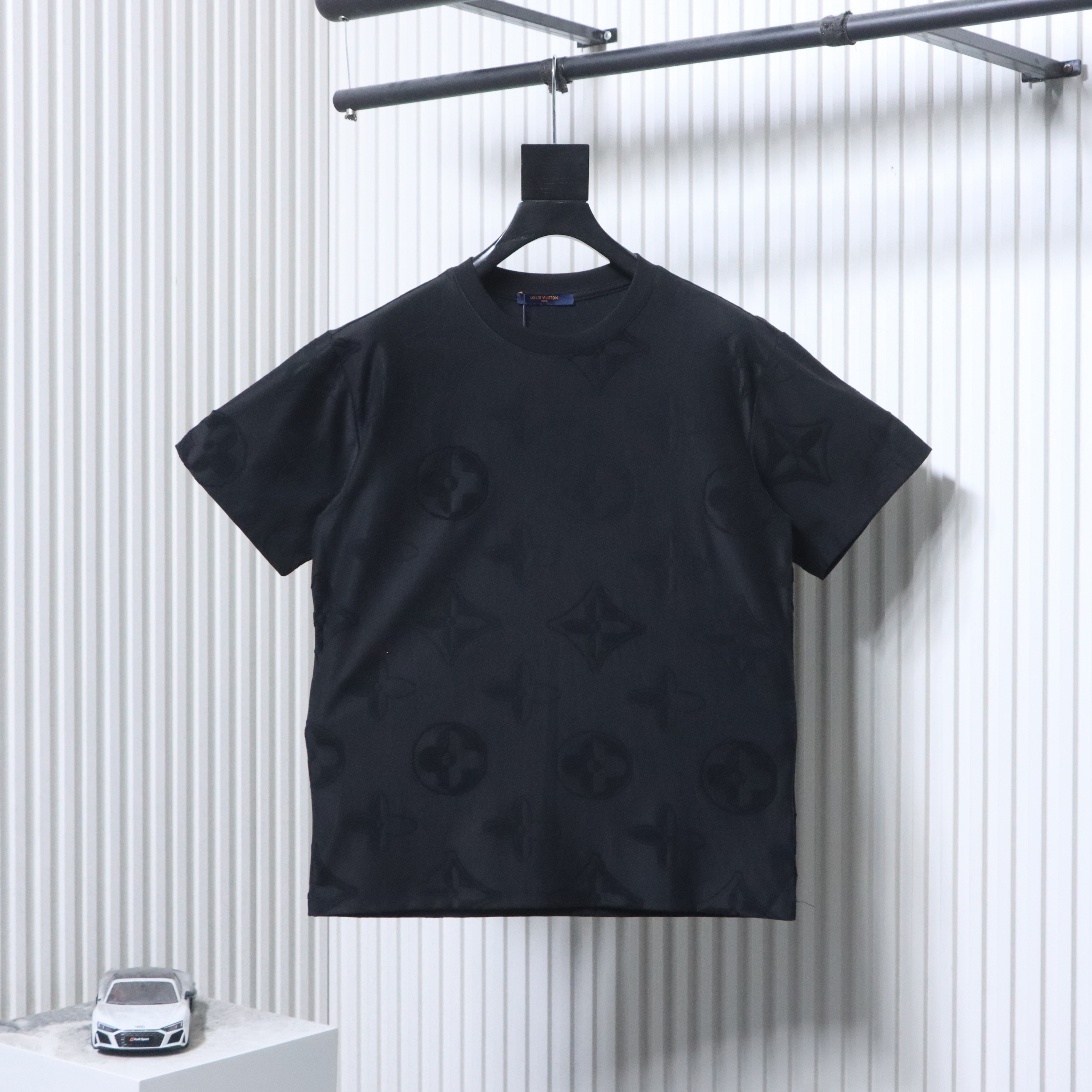 EM Sneakers Louis Vuitton 26SS All-over Monogram Jacquard T-shirt Black