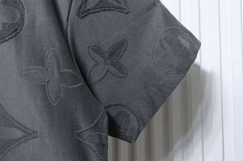 EM Sneakers Louis Vuitton 26SS All-over Monogram Jacquard T-shirt Gray