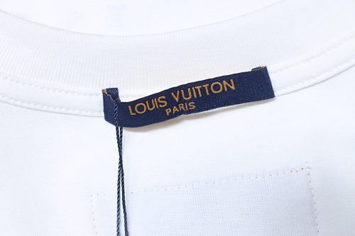EM Sneakers Louis Vuitton Airplane Embroidered Logo T-shirt White