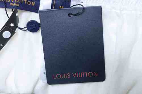 EM Sneakers Louis Vuitton All-over Monogram Logo White Knit Pocket Shorts