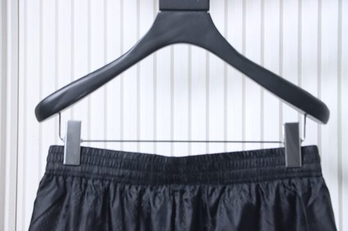 EM Sneakers Louis Vuitton Damier Pattern Beach Shorts Black