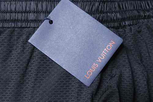 EM Sneakers Louis Vuitton Damier Pattern Beach Shorts Black