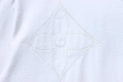 EM Sneakers Louis Vuitton Embroidered Tricolor Logo T-shirt White