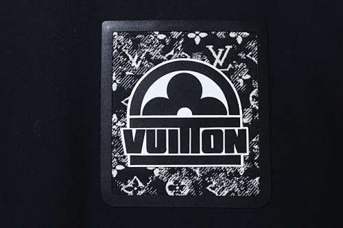 EM Sneakers Louis Vuitton Monogram Faux Pocket Print T-shirt Black