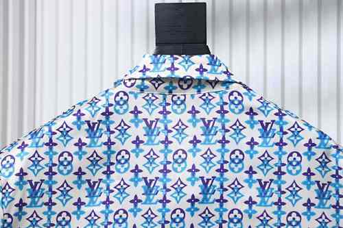 EM Sneakers Louis Vuitton Monogram Print Short-sleeved Shirt