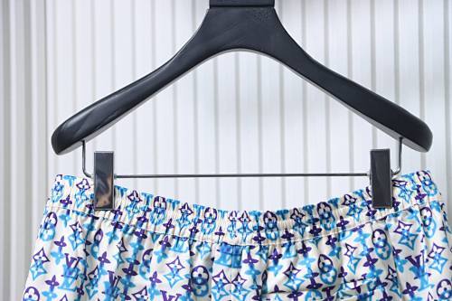 EM Sneakers Louis Vuitton Monogram Printed Silk Shorts