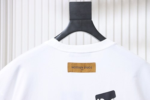 EM Sneakers Louis Vuitton Paratrooper Print T-shirt White