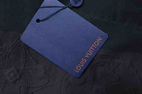 EM Sneakers Louis Vuitton Tri-Flower Embroidered T-Shirt Black