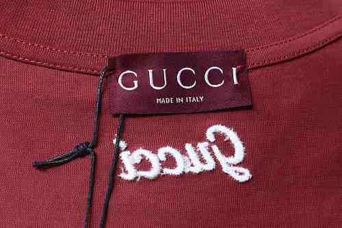 EM Sneakers Gucci Minimalist Letter Print Embroidered Logo T-shirt Burgundy