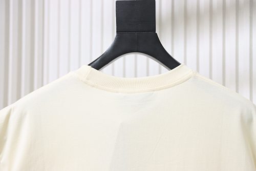 EM Sneakers Gucci × Hello Kitty Cartoon Banana Print T-shirt