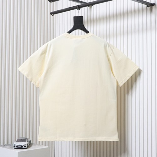 EM Sneakers Gucci × Hello Kitty Cartoon Banana Print T-shirt