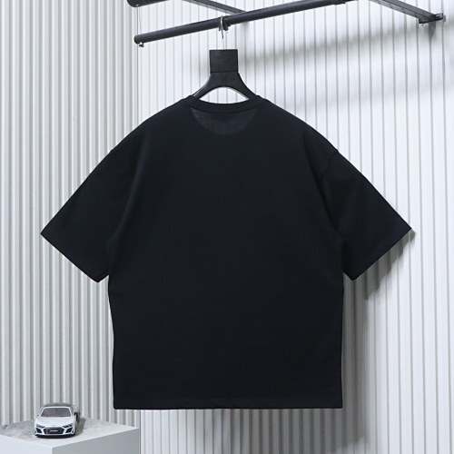 EM Sneakers Gucci Black Double G Logo Embroidered T-Shirt