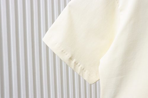 EM Sneakers Gucci Cartoon Cat Print T-Shirt Apricot