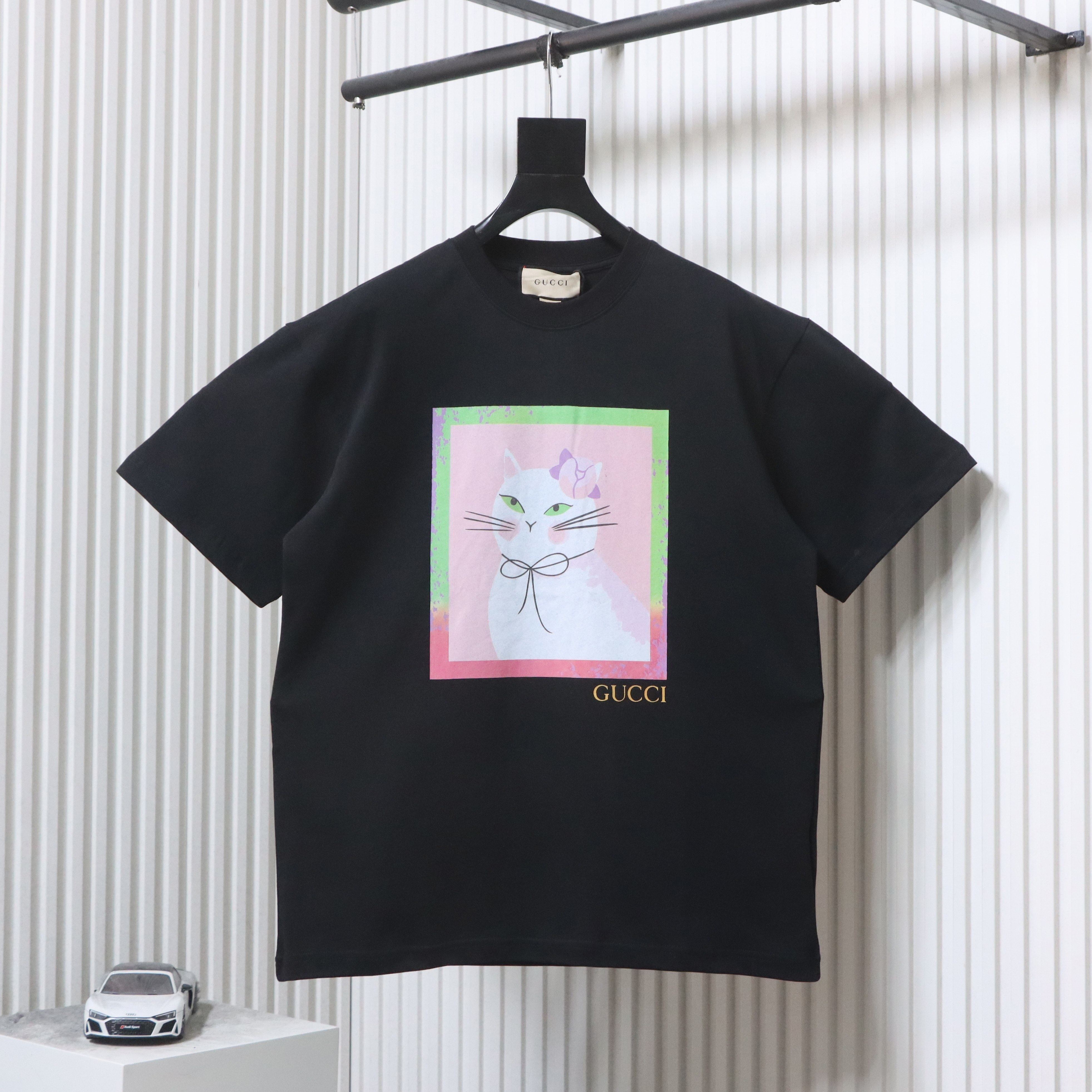 EM Sneakers Gucci Cartoon Cat Print T-Shirt Black