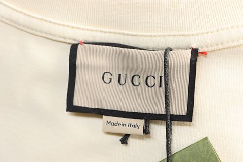 EM Sneakers Gucci Cartoon Green Dinosaur Print T-shirt Apricot