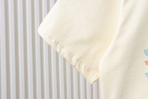 EM Sneakers Gucci Cartoon Green Dinosaur Print T-shirt Apricot