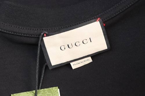 EM Sneakers Gucci Cartoon Hornfish Print T-shirt Black