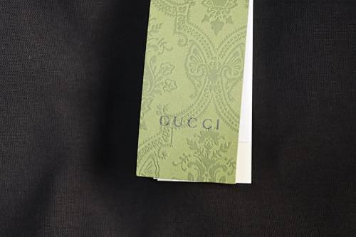 EM Sneakers Gucci Cartoon Horse Print T-shirt Black