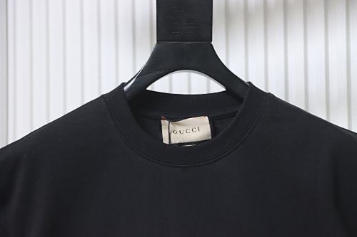 EM Sneakers Gucci Cartoon Train Bear Print T-shirt Black