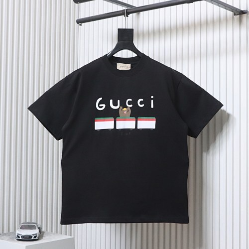 EM Sneakers Gucci Cartoon Train Bear Print T-shirt Black