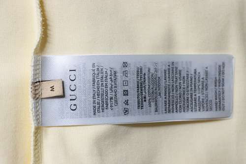 EM Sneakers Gucci Classic Double G Interlocking Print T-shirt Apricot