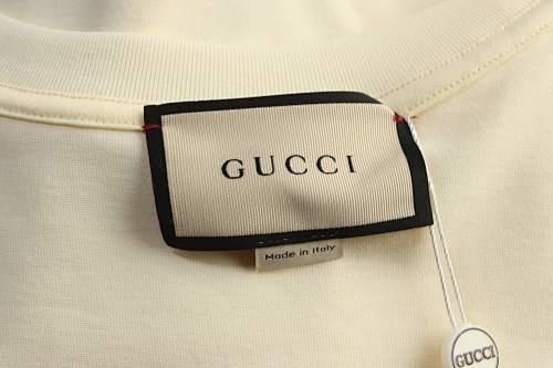 EM Sneakers Gucci Classic Logo Embroidered Letter Print T-shirt Apricot