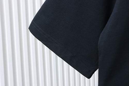 EM Sneakers Gucci Classic Logo Embroidered T-shirt Black