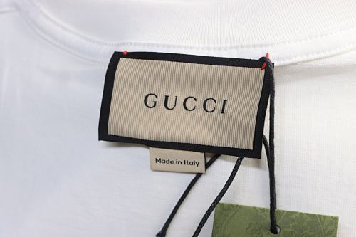 EM Sneakers Gucci x Euan Roberts Cartoon Belt Print T-shirt White