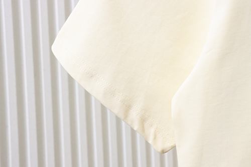 EM Sneakers Gucci x Peter Rabbit Collaboration Cartoon Print T-shirt Apricot