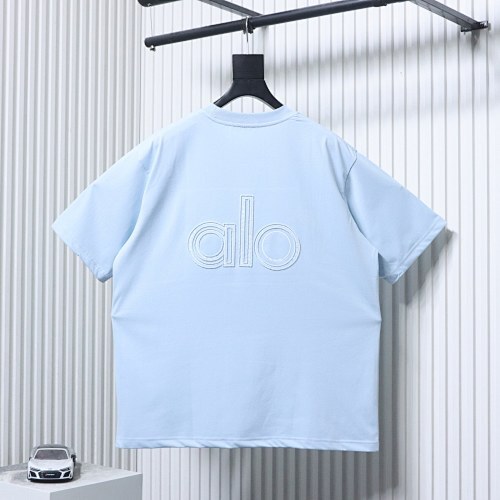 EM Sneakers ALO Yoga 26SS Back Logo Embroidered T-Shirt Sky Blue