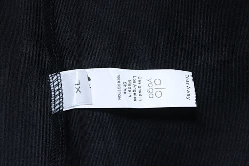 EM Sneakers ALO Yoga 26SS Back Logo Embroidered T-Shirt Black