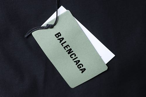 EM Sneakers Balenciaga Los Angeles Night View Distressed Black T-Shirt