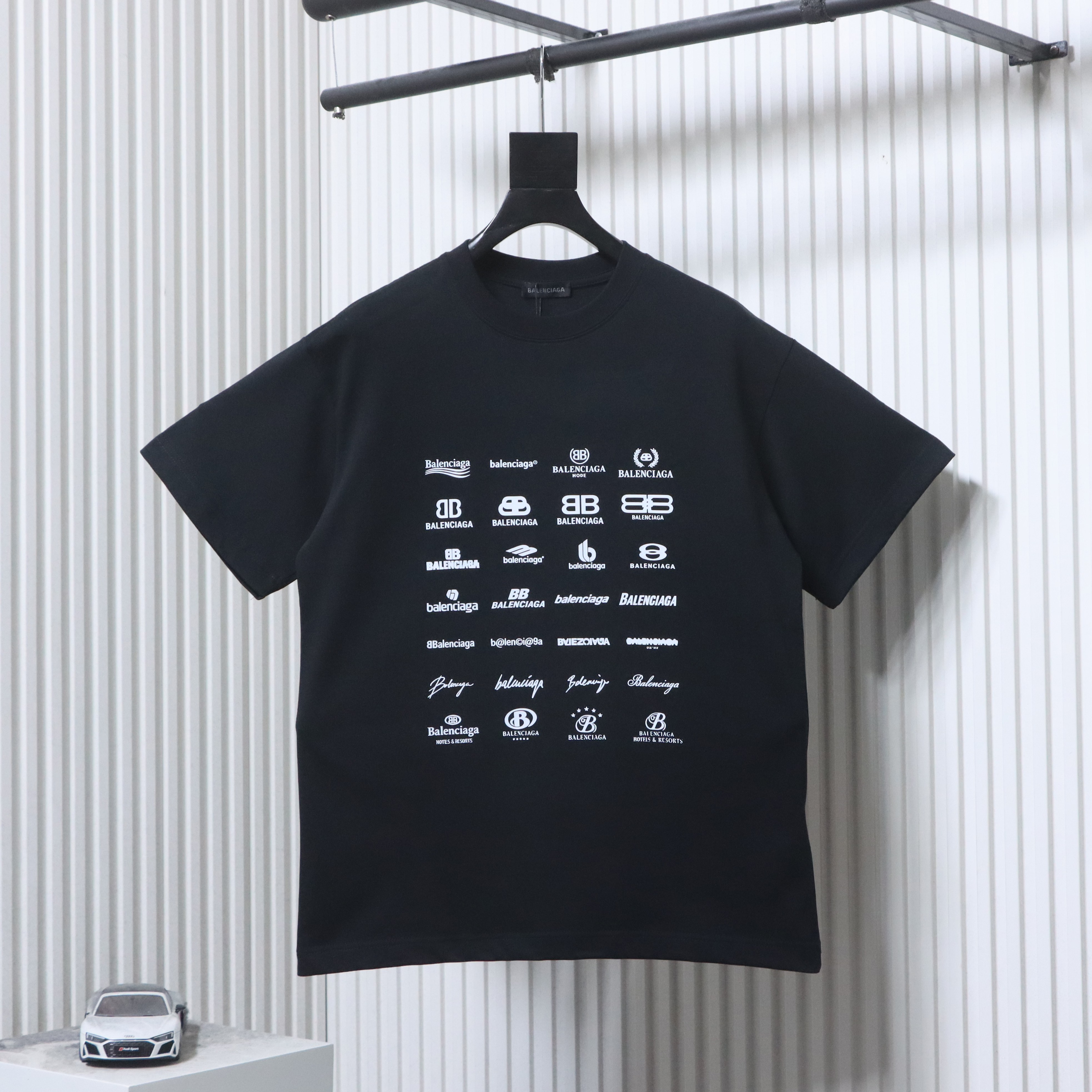 EM Sneakers Balenciaga Multi-logo Print T-shirt Black