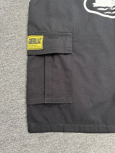 EM Sneakers Corteiz Alcatraz Cargo Shorts Black Yellow