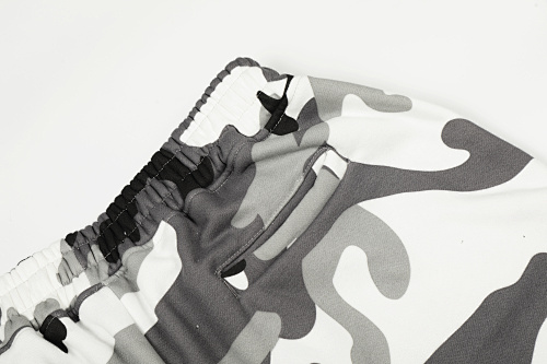 EM Sneakers Corteiz Island Puff Print Shorts Arctic Camo