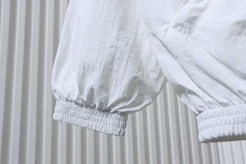 EM Sneakers Balenciaga Logo Print Zip-up Jacket White