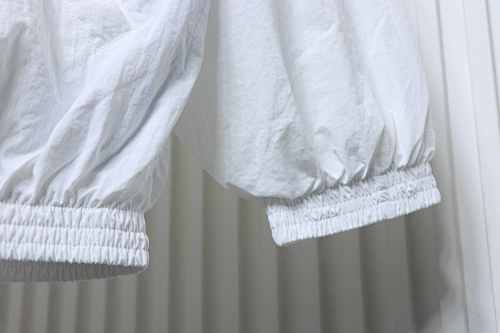 EM Sneakers Balenciaga Logo Print Zip-up Jacket White