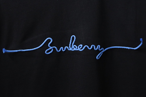 EM Sneakers Burberry 25Fw Signature Logo Embroidered Long-Sleeve Shirt Black