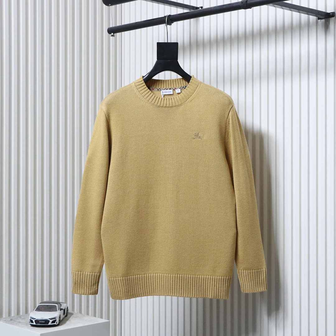 EM Sneakers Burberry Cashmere Blend Sweater Beige