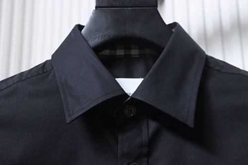 EM Sneakers Burberry Classic Horse Logo Embroidered Long Sleeve Shirt Black