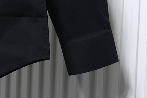 EM Sneakers Burberry Classic TB Logo Embroidered Long sleeved Shirt Black