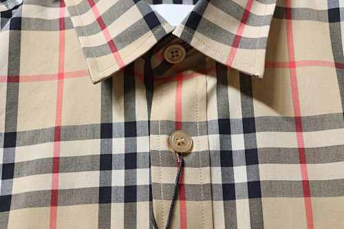 EM Sneakers Burberry Pre-Owned 10s Long Sleeve Shirt Beige